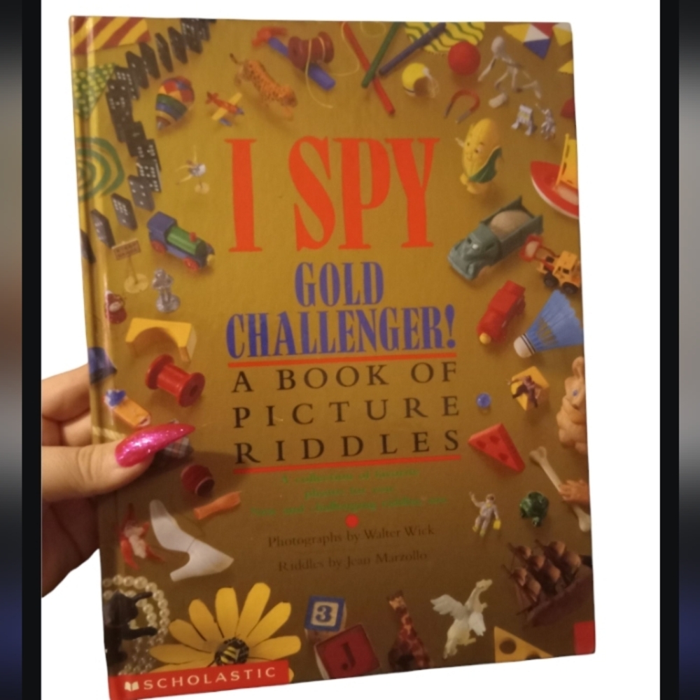 1998 Hard copy I SPY GOLD CHALLANGE BOOK